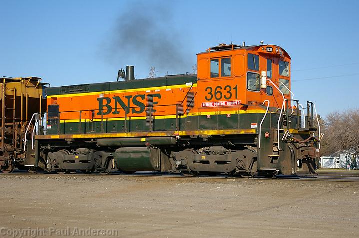 BNSF 3631 - SW1000 - II.jpg